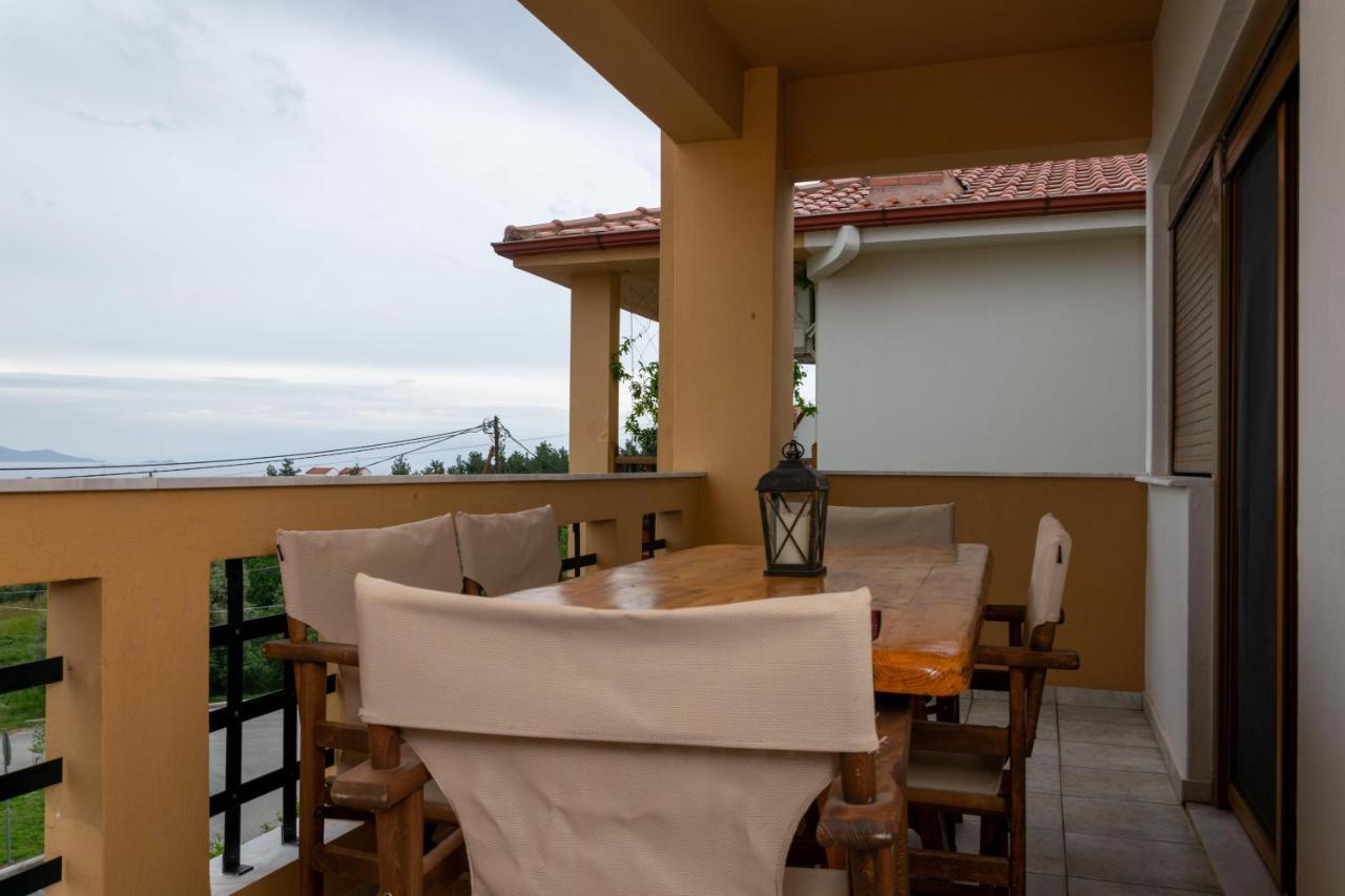 Apartament Vista Del Mare 1 Nea Roda Zewnętrze zdjęcie