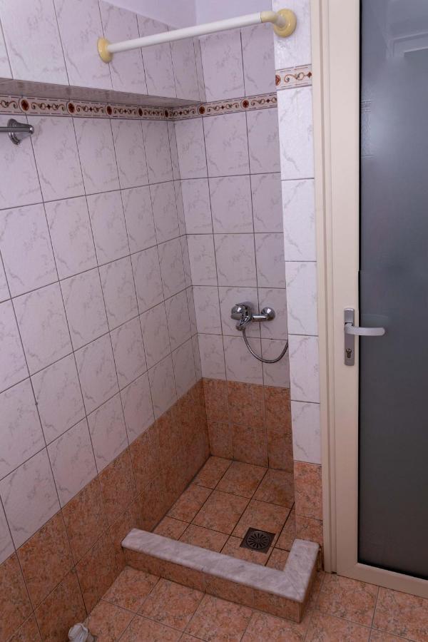 Apartament Vista Del Mare 1 Nea Roda Zewnętrze zdjęcie